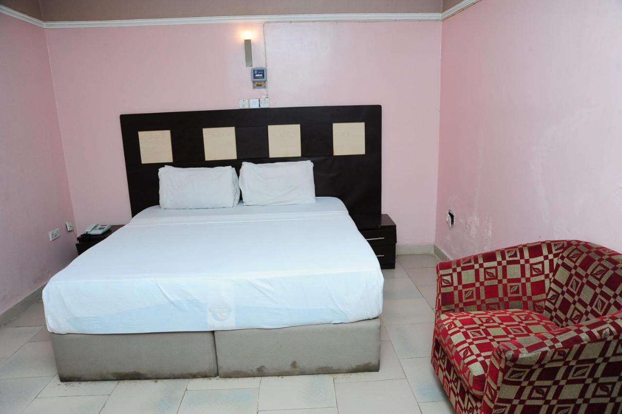 Richton Hotel And Suites Abeokuta Pokoj fotografie